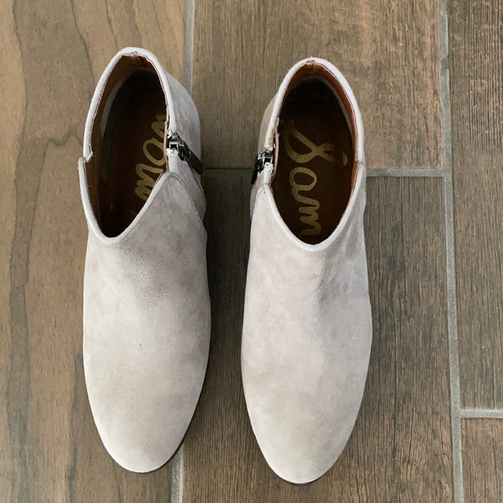 Size 6 grey/beige suede Sam Edelman booties. New Never Worn.